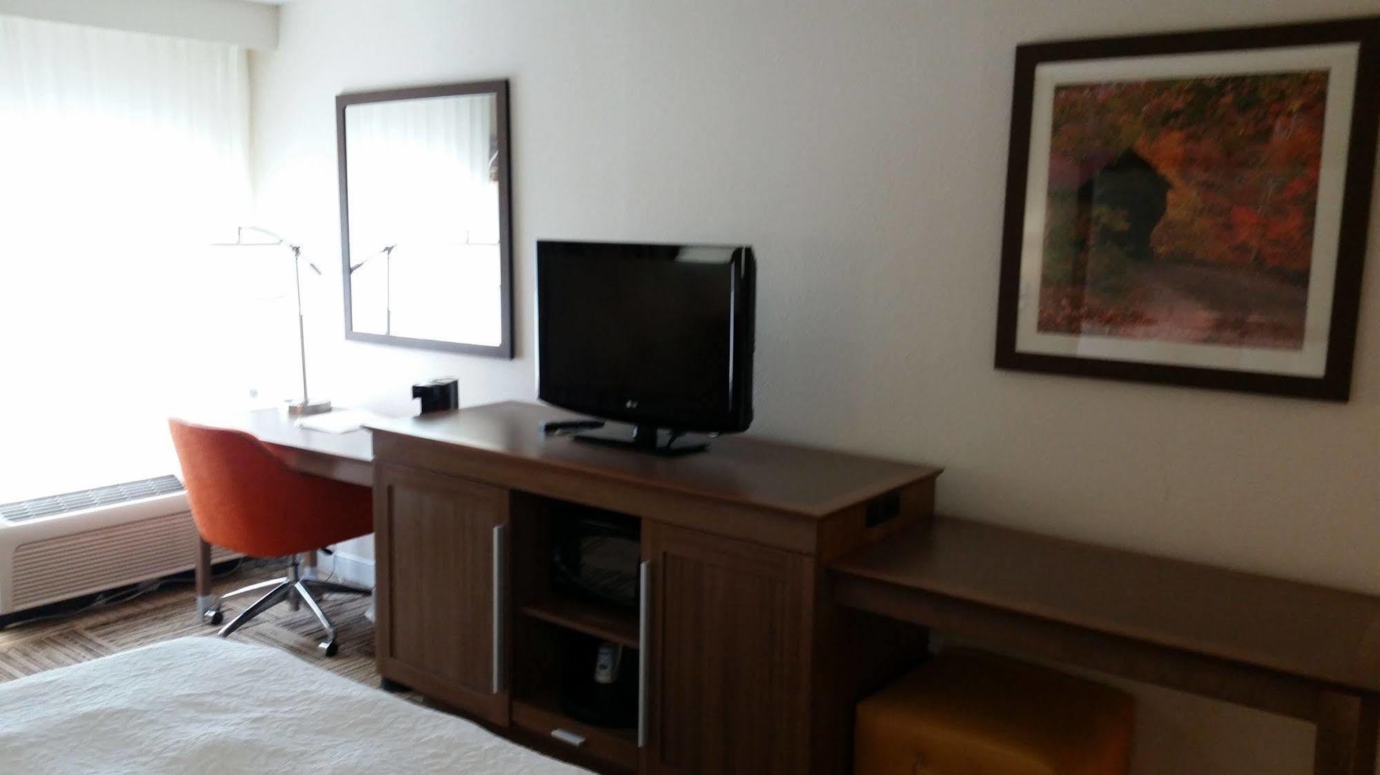 Hampton Inn Коммерс Екстер'єр фото